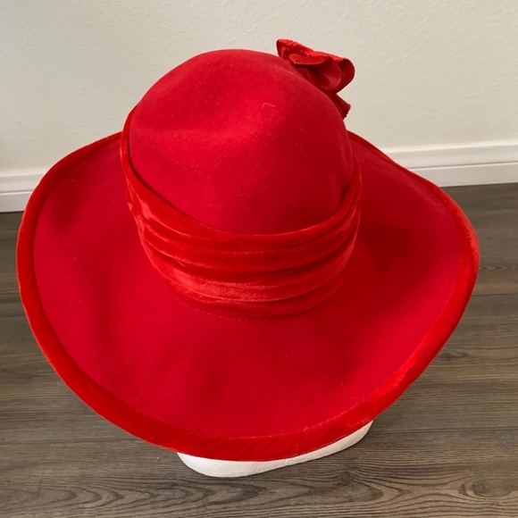 Handmade by Scala 100% wool hat main image 5